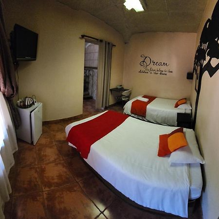 Casa Feliz Hotel Mokopane Ngoại thất bức ảnh