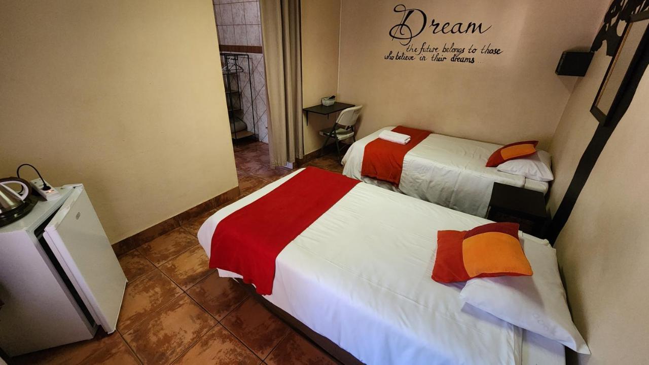 Casa Feliz Hotel Mokopane Ngoại thất bức ảnh